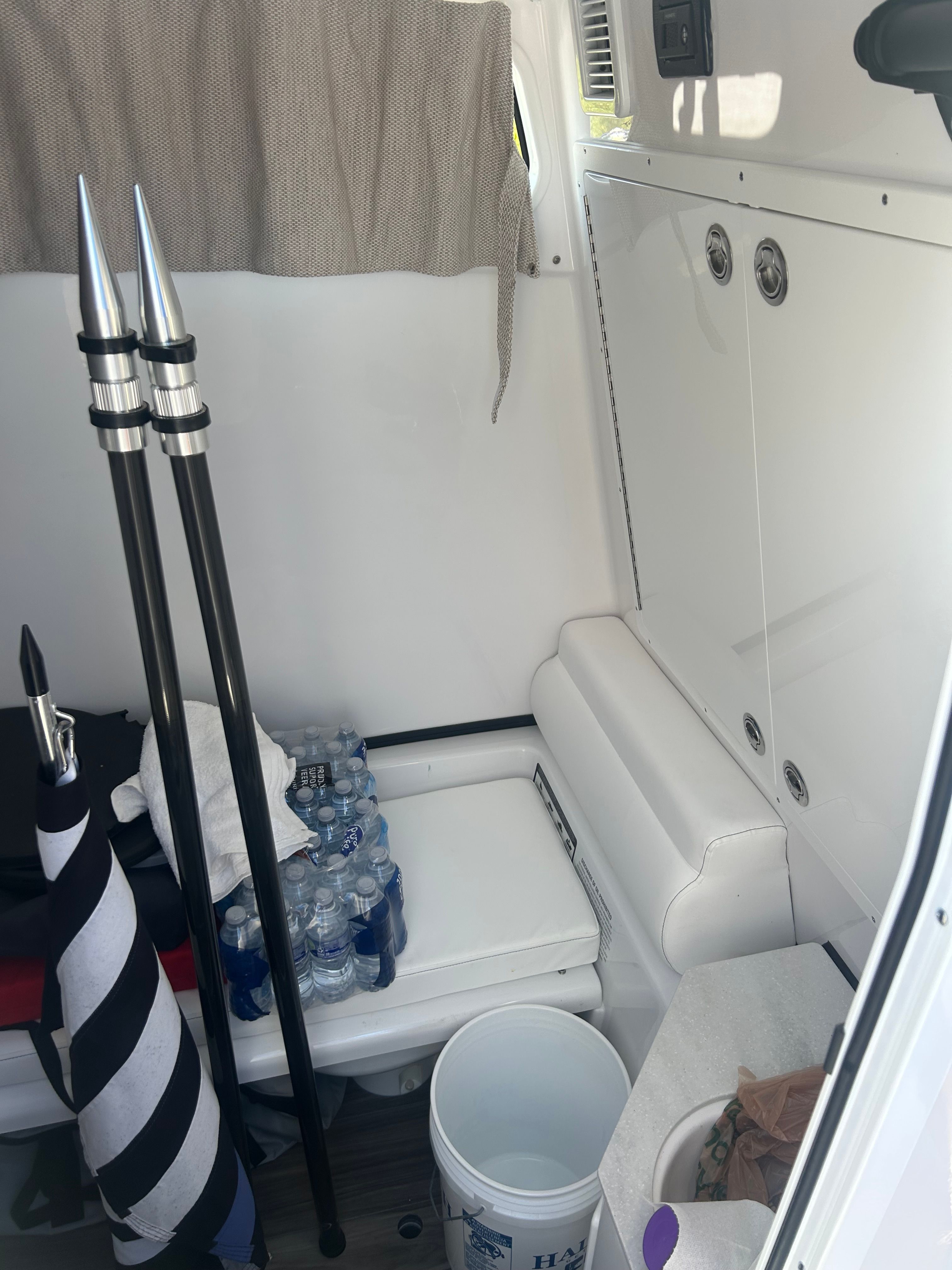 2025 Sportsman Open 322 Center Console - 17