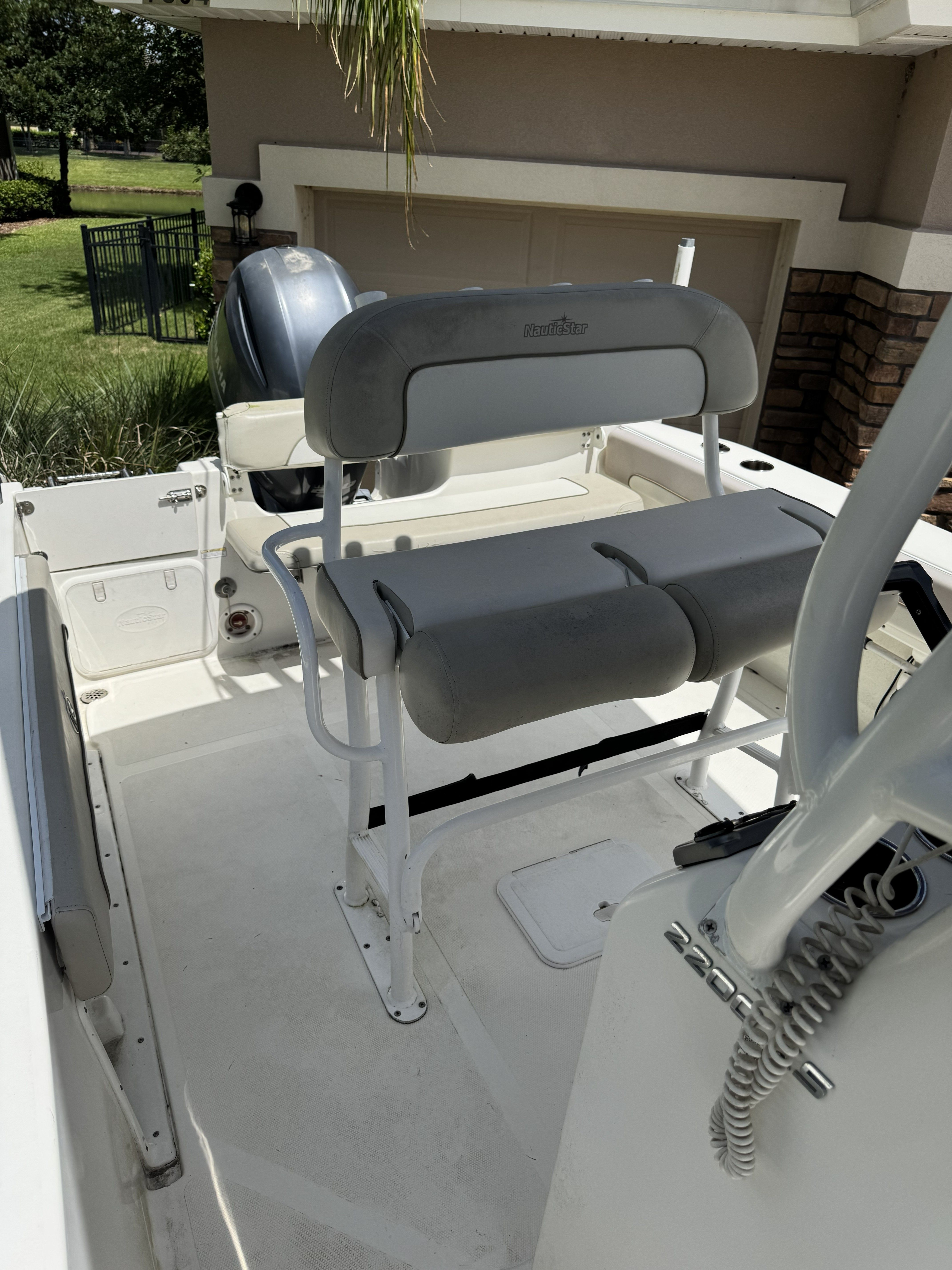2015 NauticStar 2200XS Offshore - 6