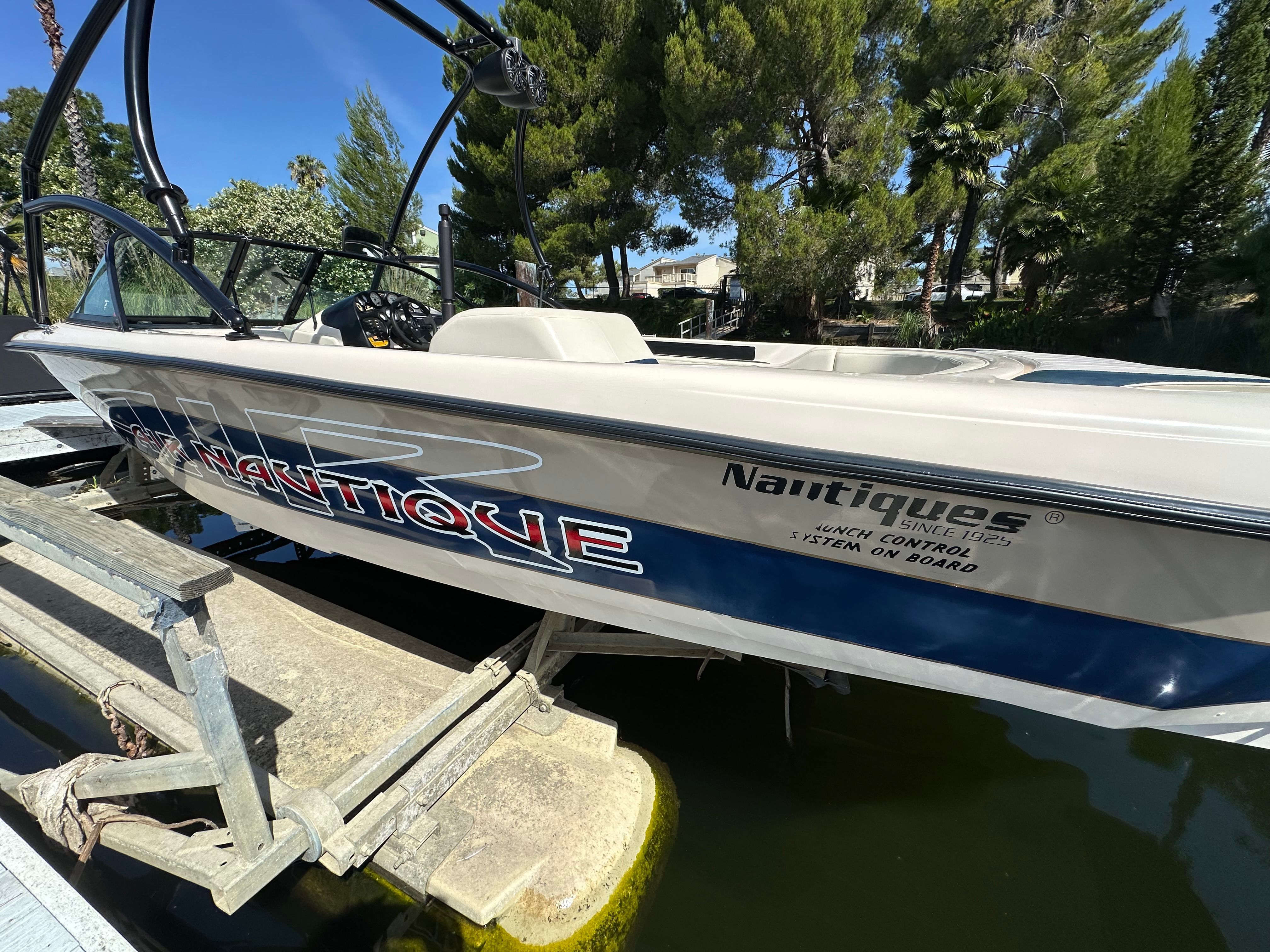 1998 Correct Craft Air Nautique