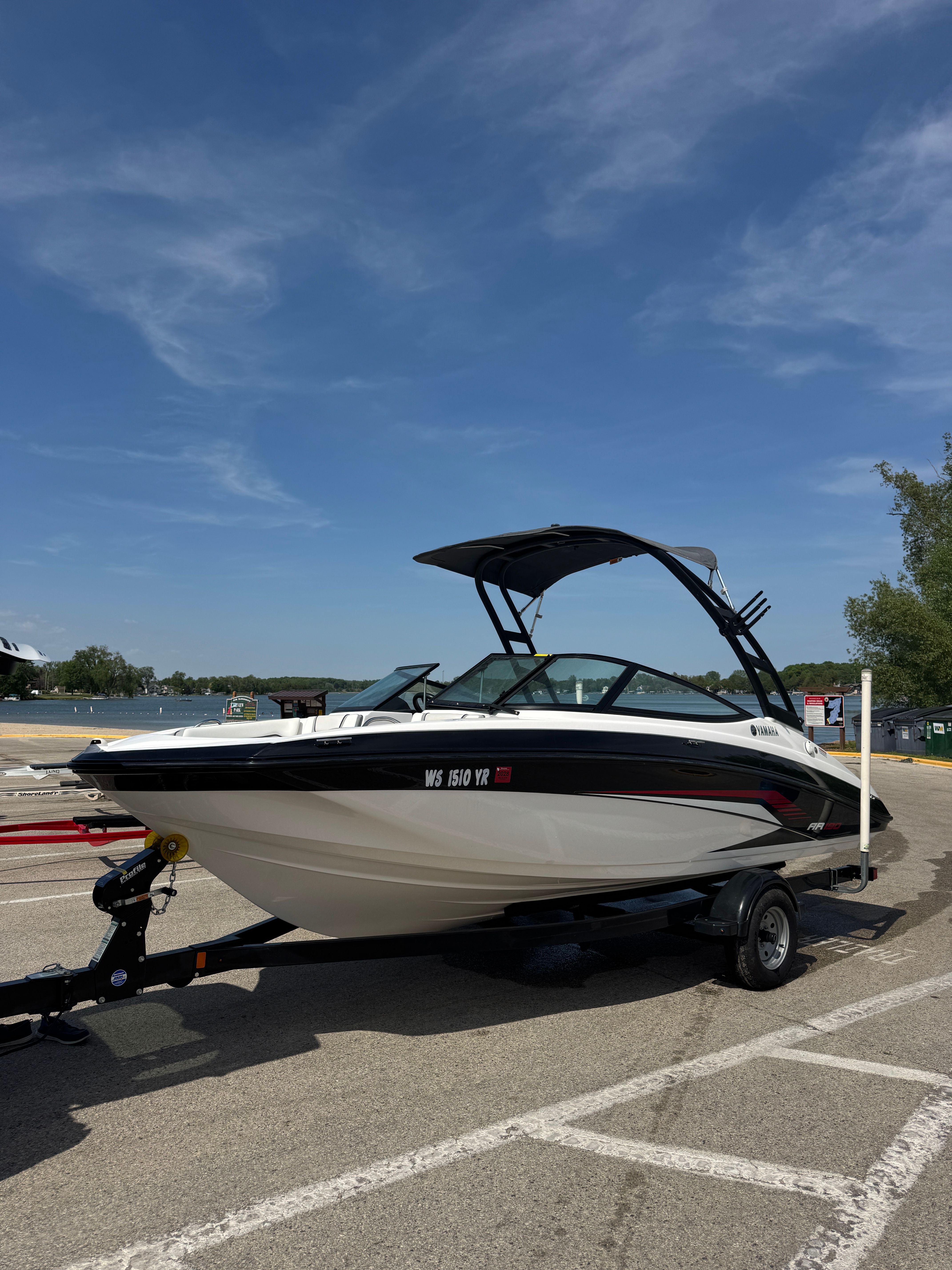 2018 Yamaha Boats AR190