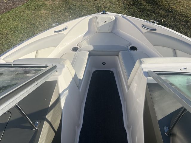 2014 Regal BOWRIDER 1900 - 14