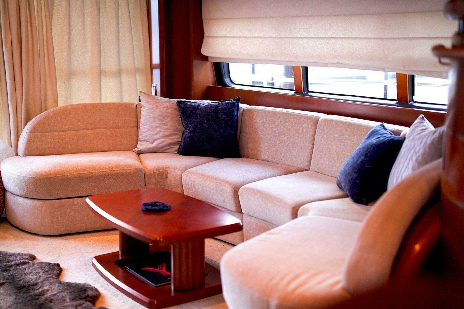 2007 Princess 23M - Image 23