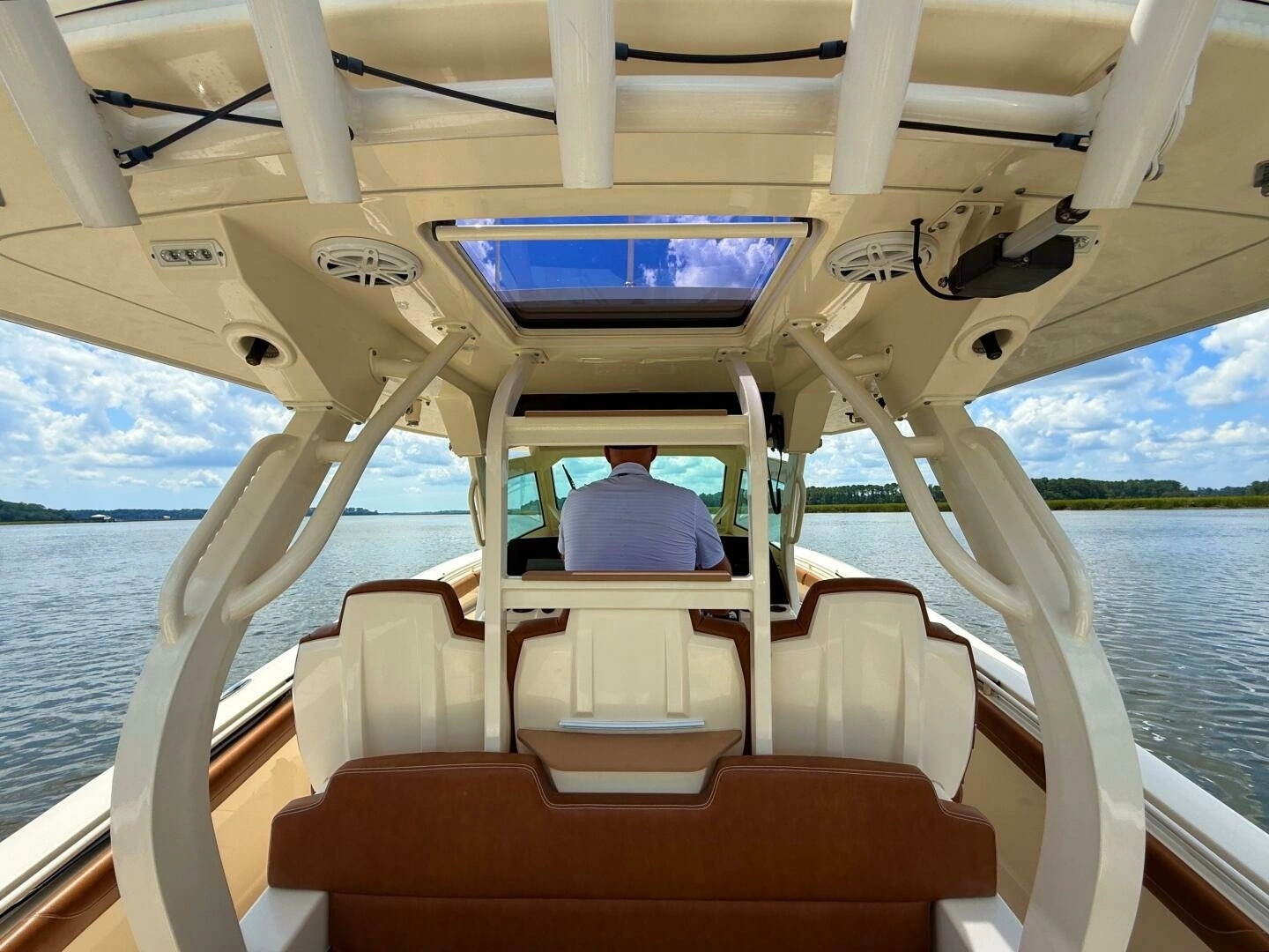 2020 Scout 380 LXF - Image 40