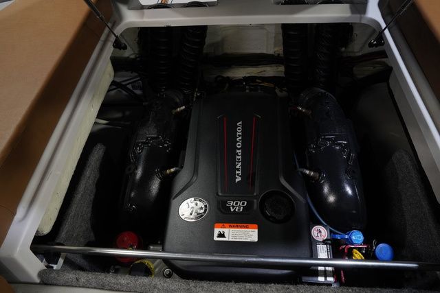 2019 Four Winns H 230 RS - 21