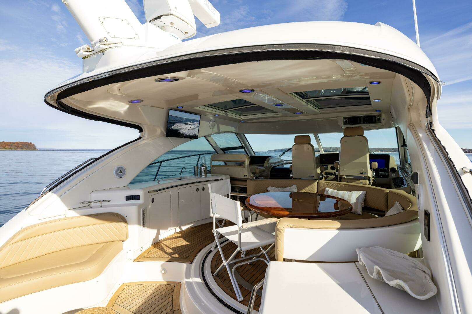 2008 Sea Ray Sundancer - Image 26