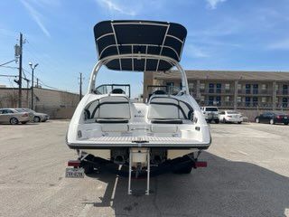2020 Yamaha Boats 242SE - 9