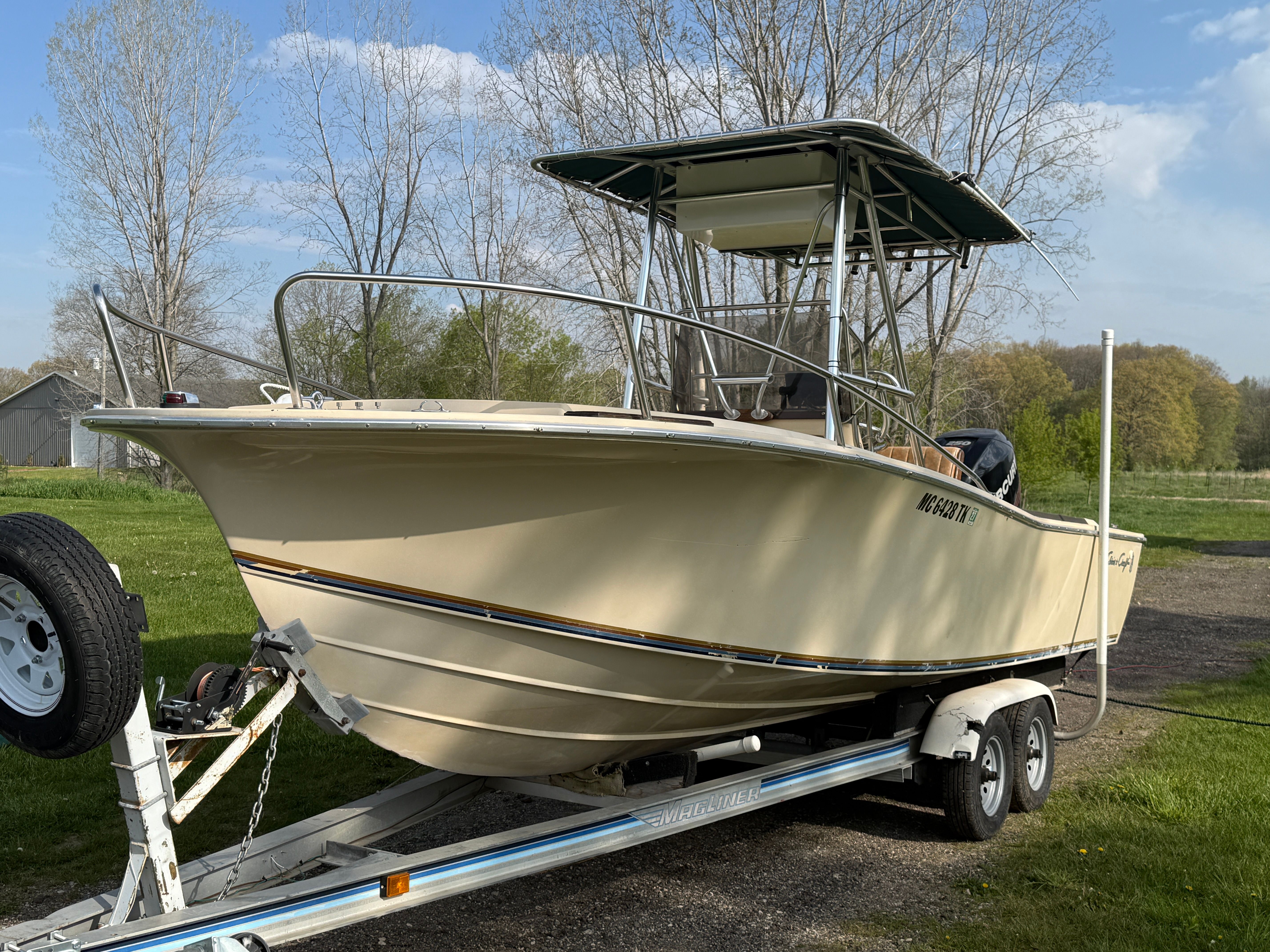 1982 Chris-Craft Center Console