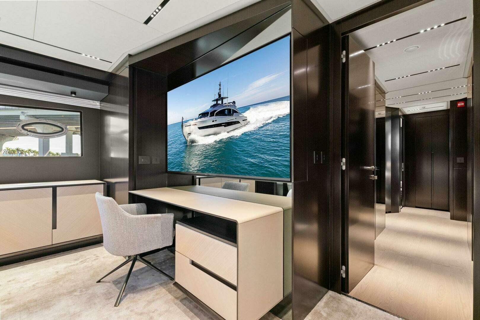 2023 Pershing GTX Motoryacht - Image 82