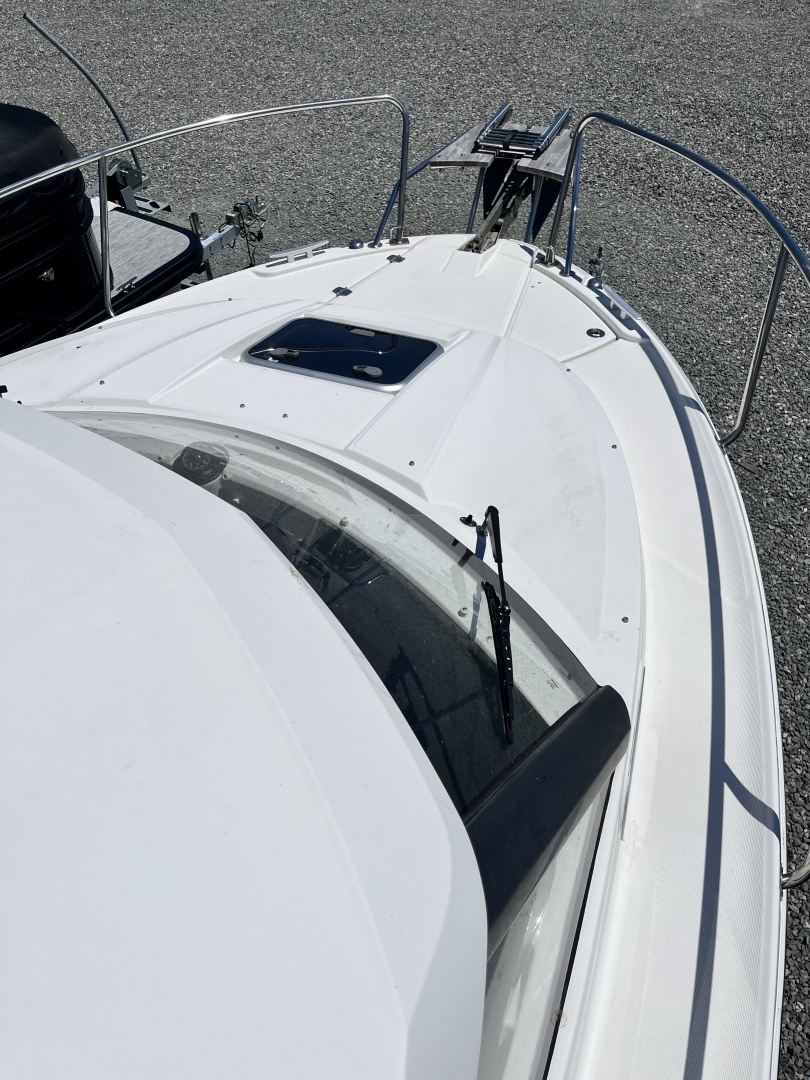 2022 Jeanneau NC 795 Series 2 - Image 3