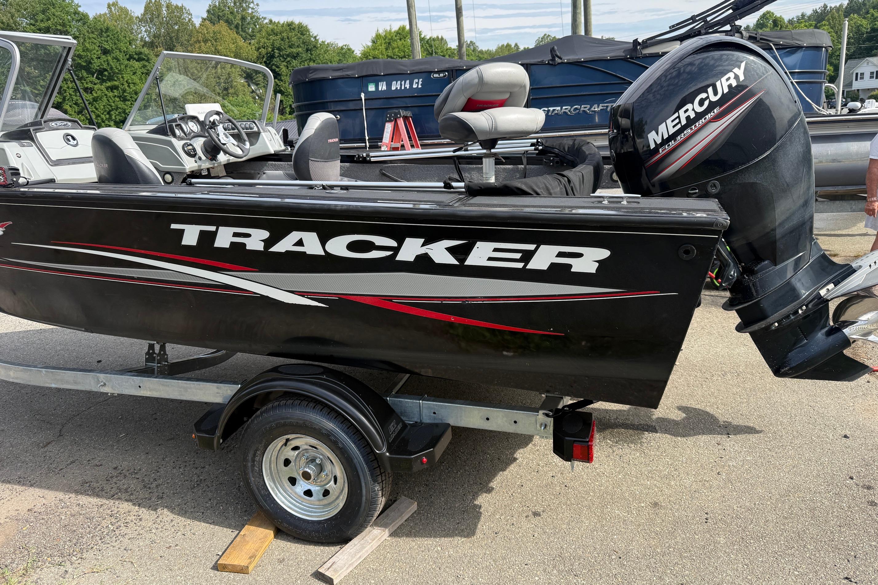 2016 Tracker Targa V-18 WT