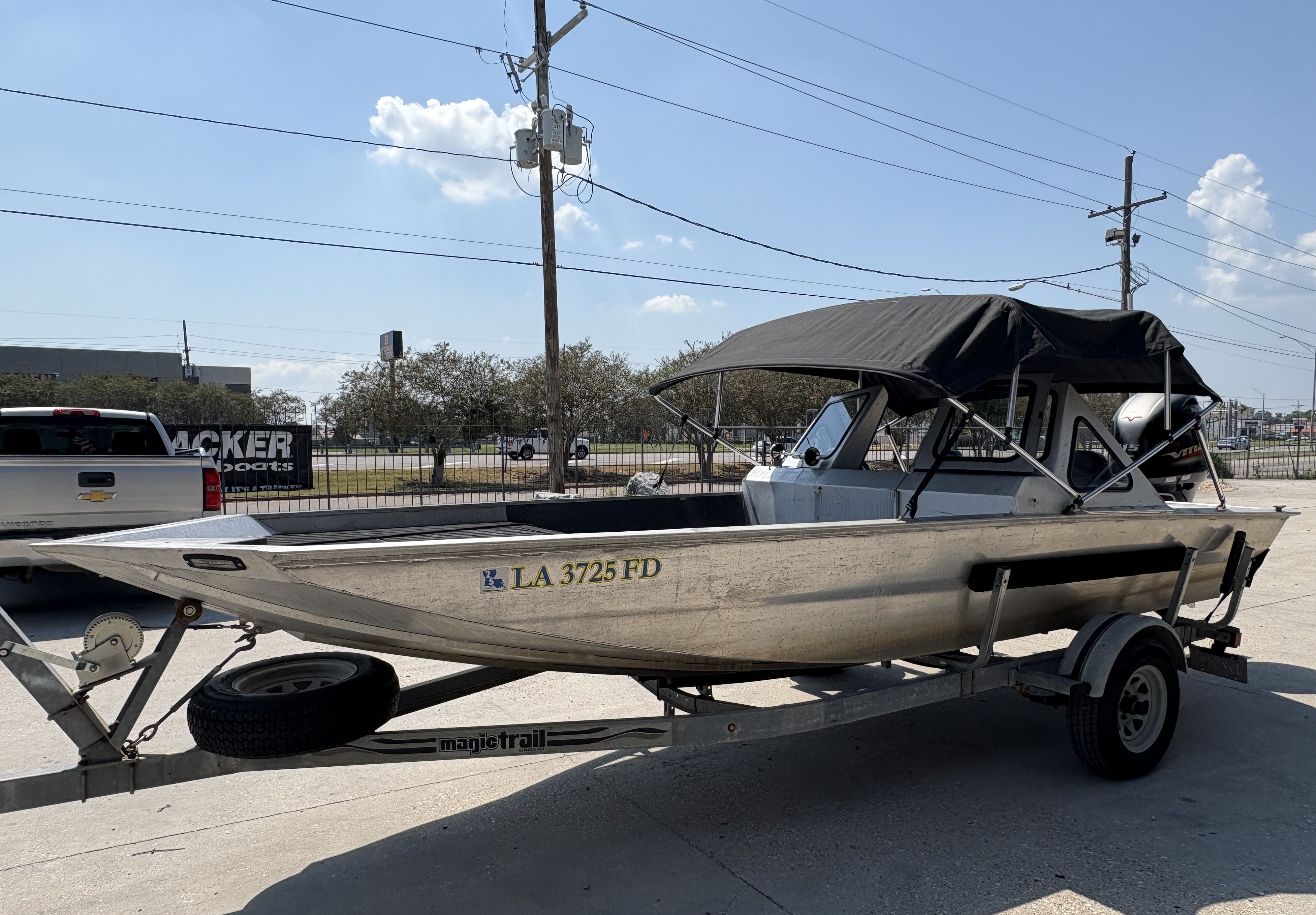 2001 Aluminum Cruiser 19 - 9