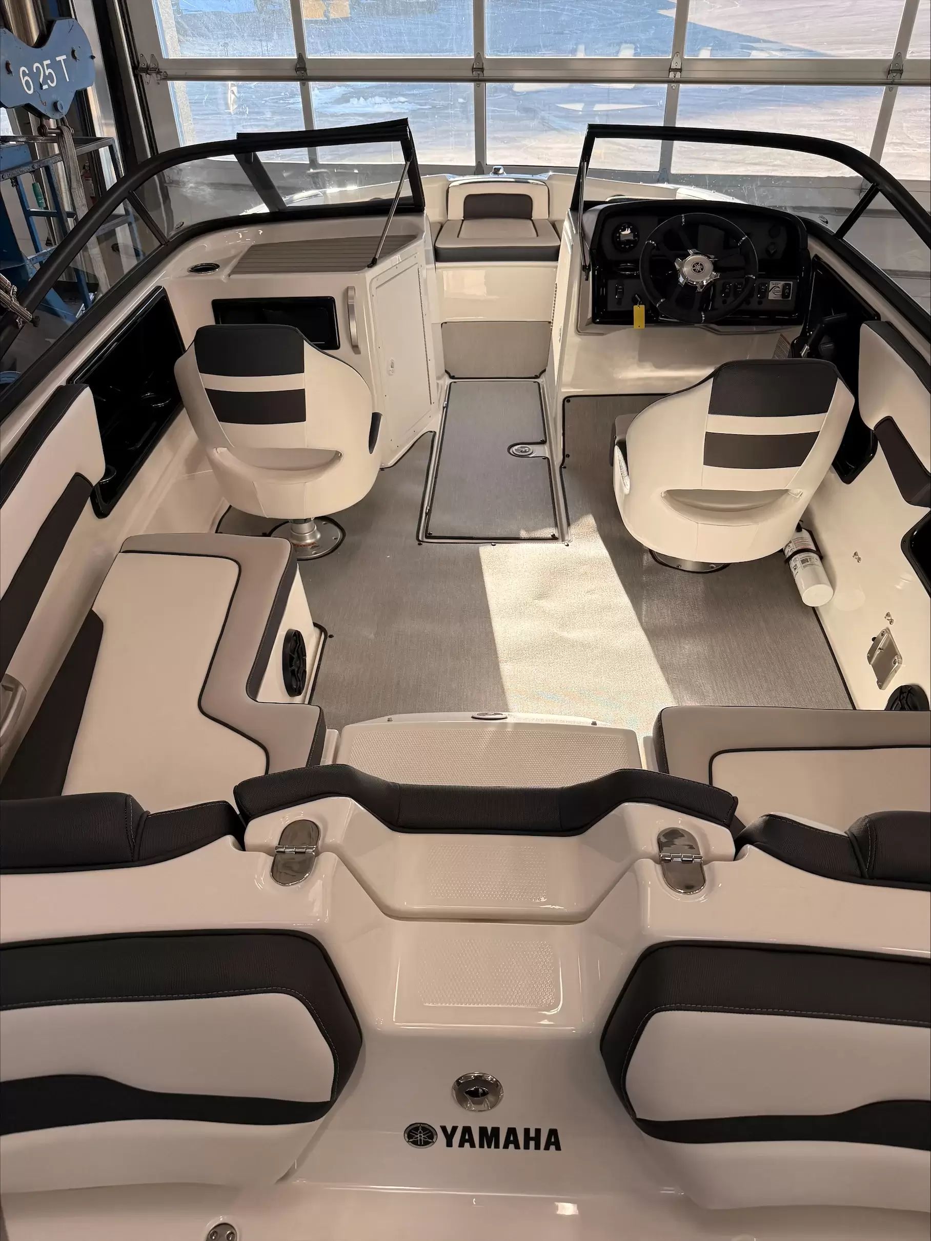 2026 Yamaha Boats SX195 - 3