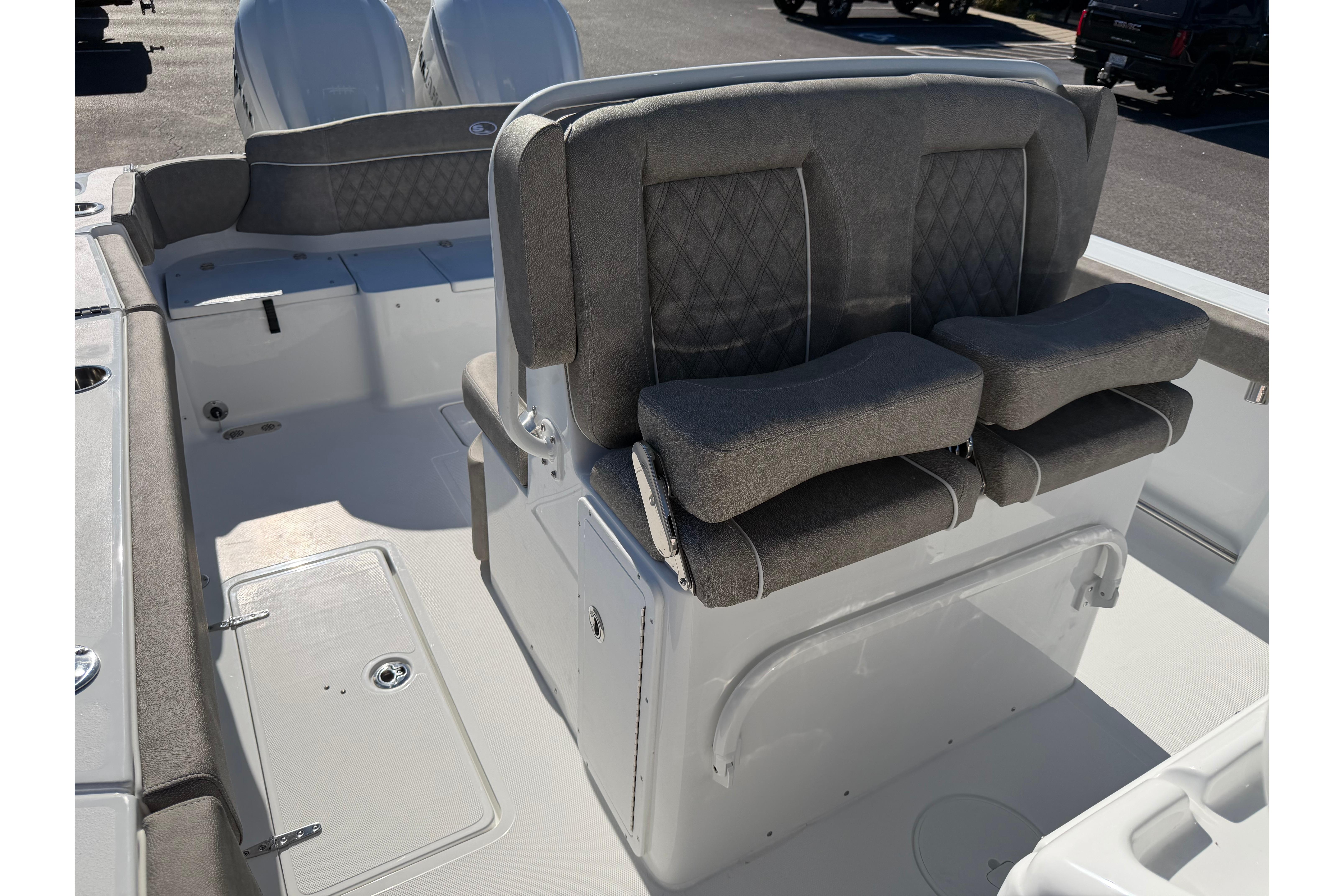 2026 Sea Hunt Ultra 275 Coffin Box boat interior with cushioned seating.