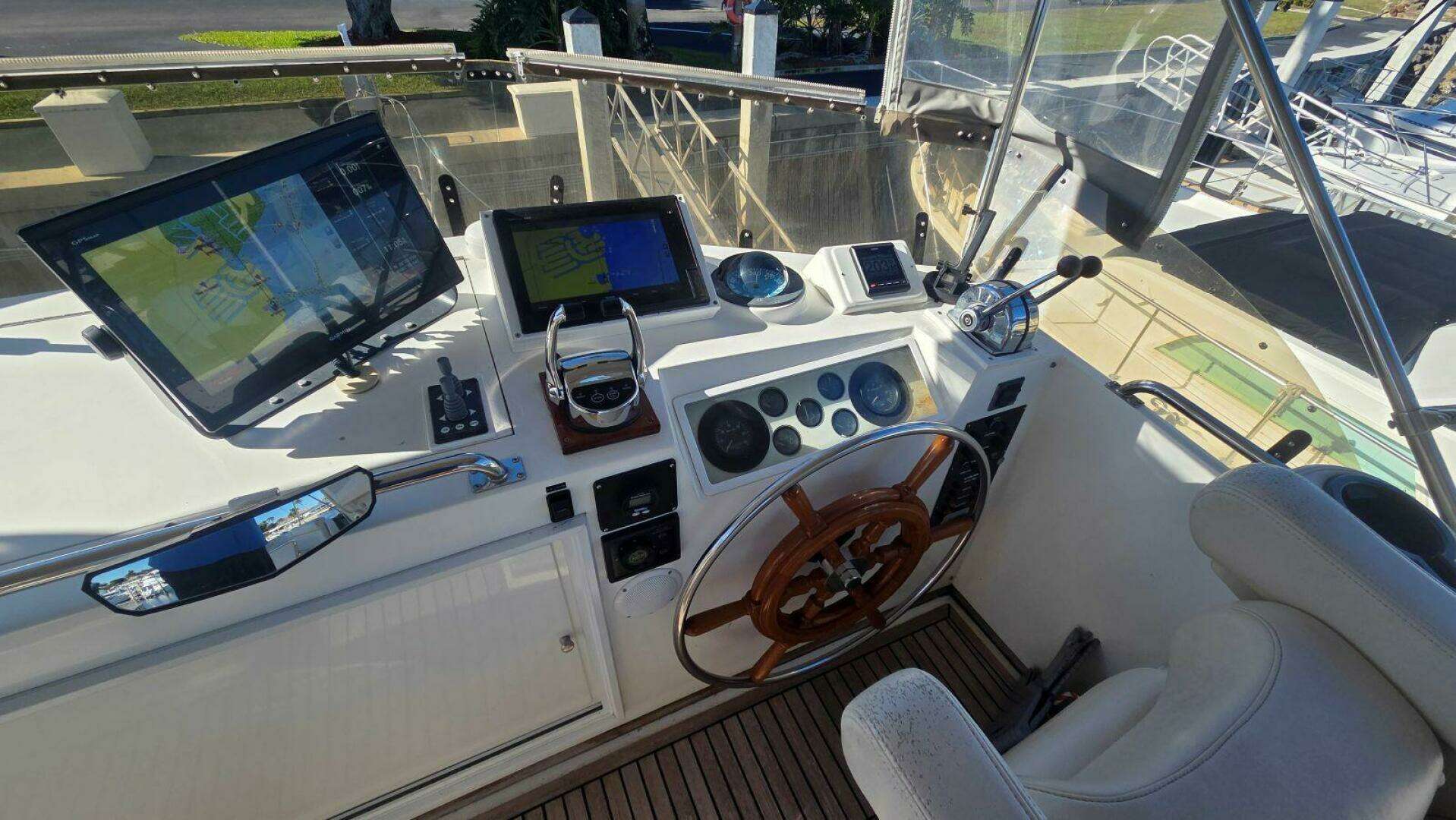 1997 Grand Banks 49 Classic - Image 18