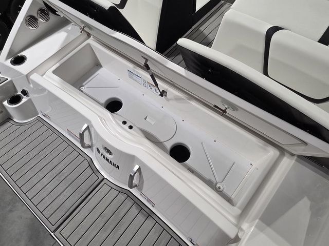 2026 Yamaha Boats 222S - 9