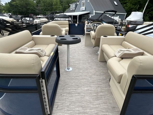 2026 Godfrey Marine Xperience 2086 SBX 25 In. Package - 7