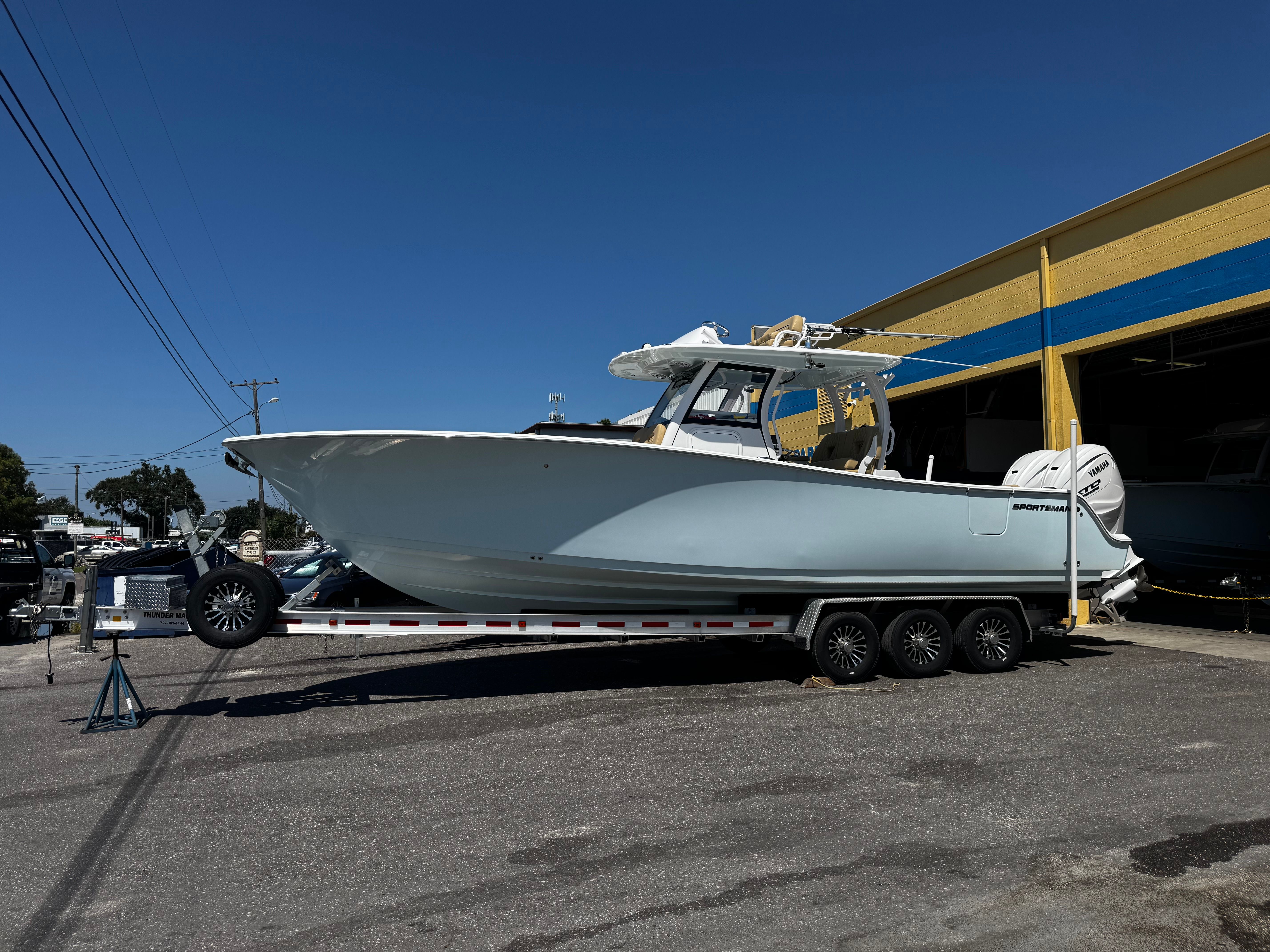 2024 Sportsman Open 322 Center Console