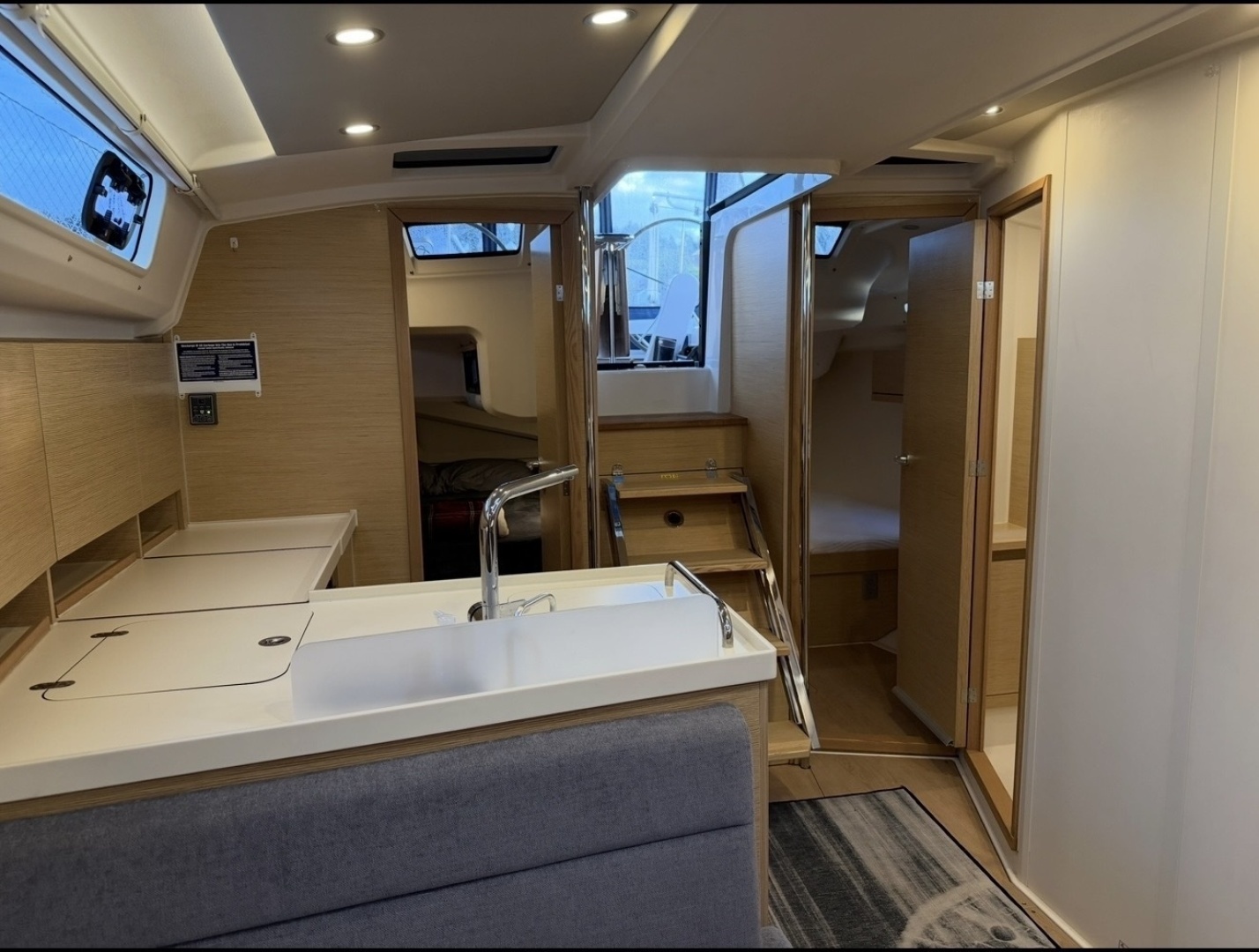 2022 Hanse 418 - Image 20