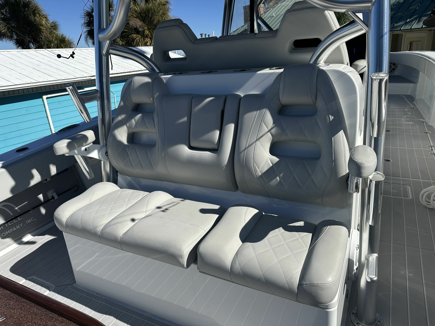2023 Freeman 42 LR - Image 11
