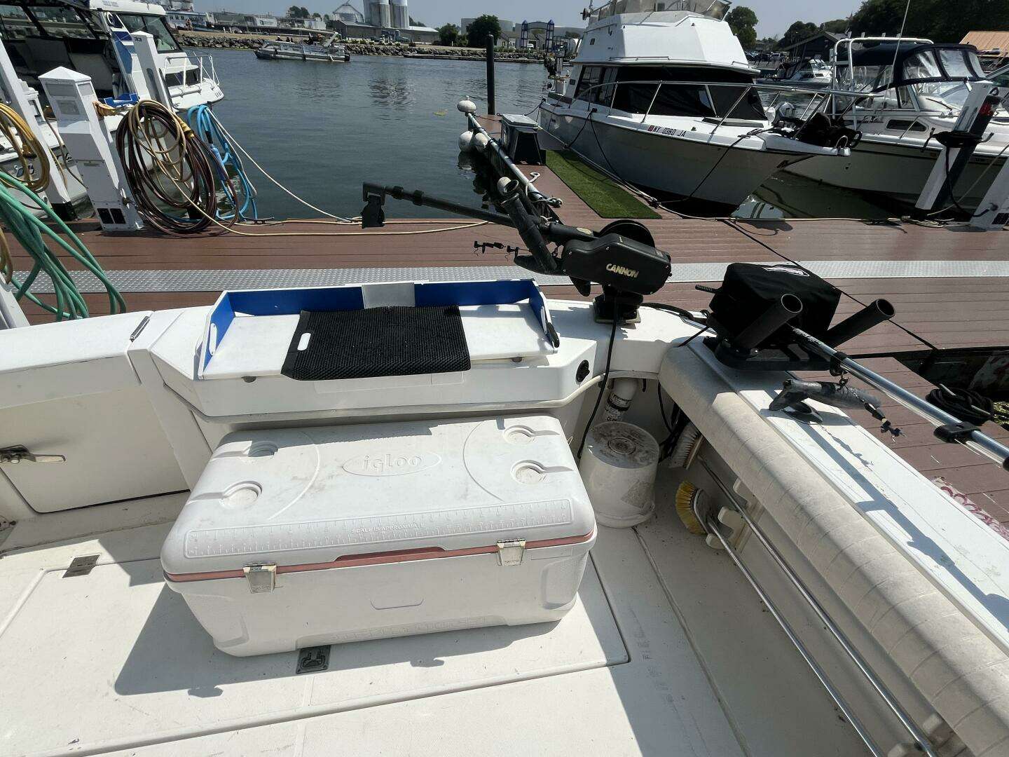 2001 Rampage Rampage 30 Express Open - Image 16