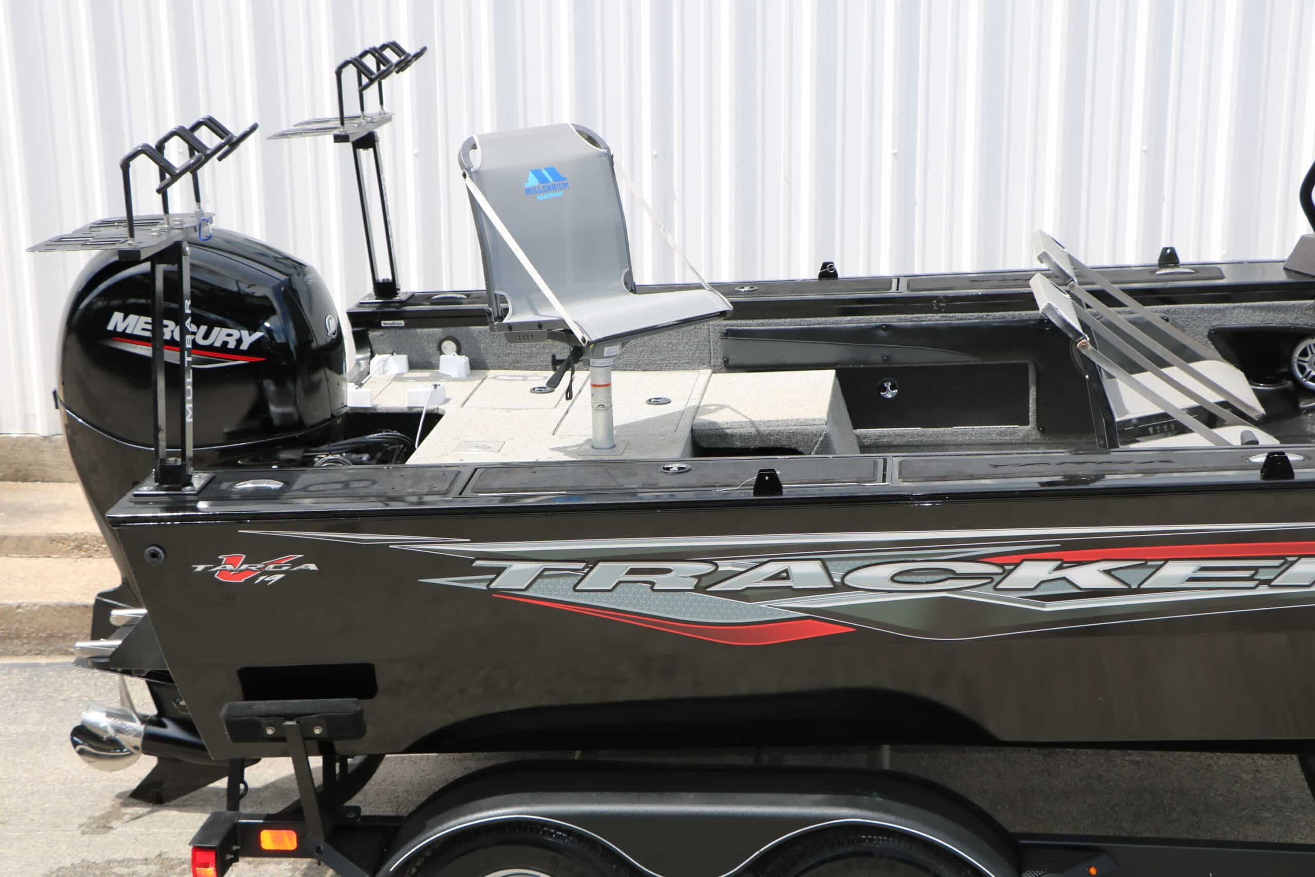 2022 Tracker Targa 19C - 12