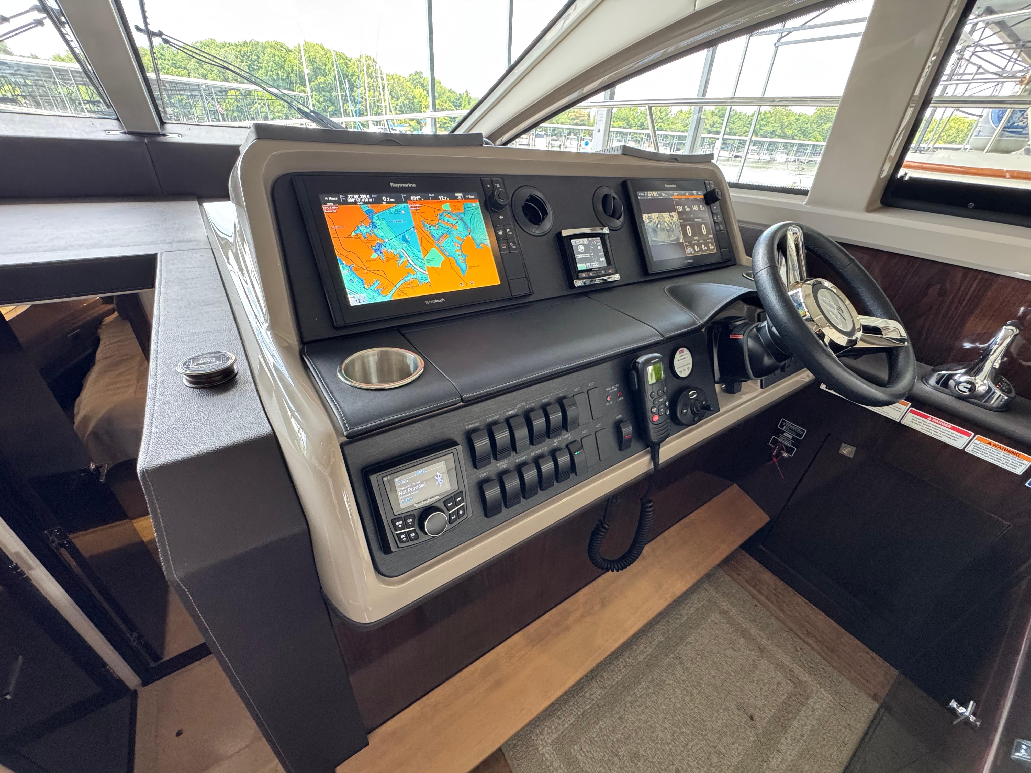 2017 Sea Ray Sundancer 400 - 51