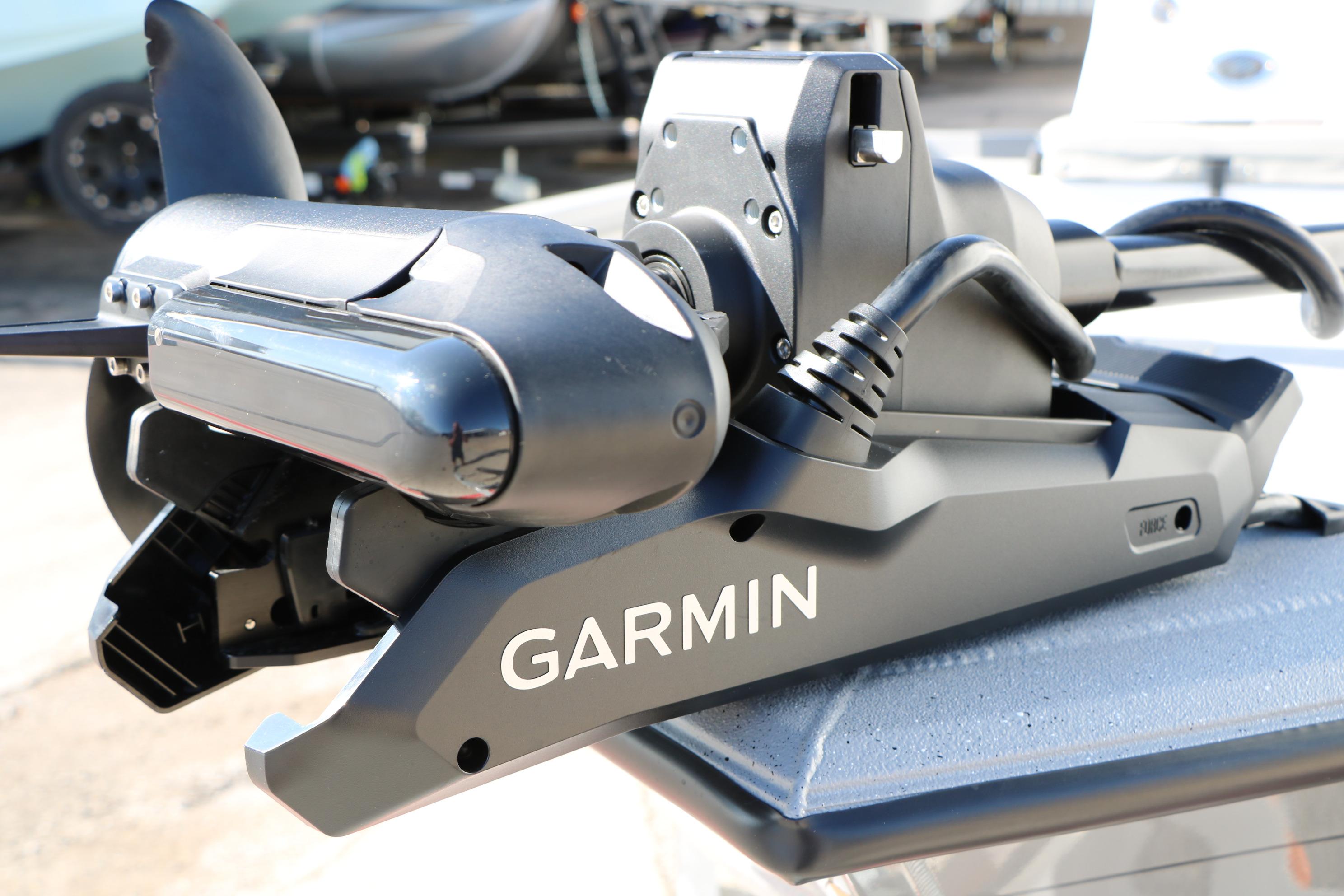 Garmin device on Vexus ACX2000, 2026 model, showcasing advanced technology.