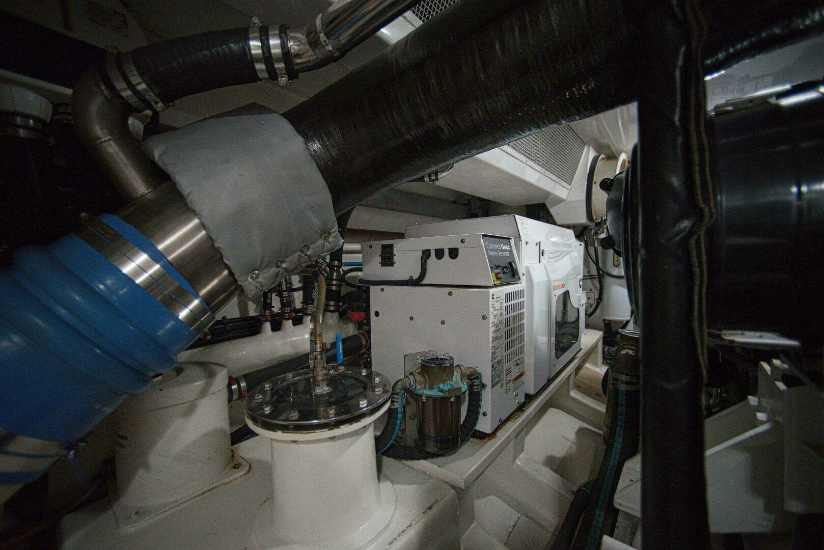 2011 Marlow Explorer 70E - Image 45