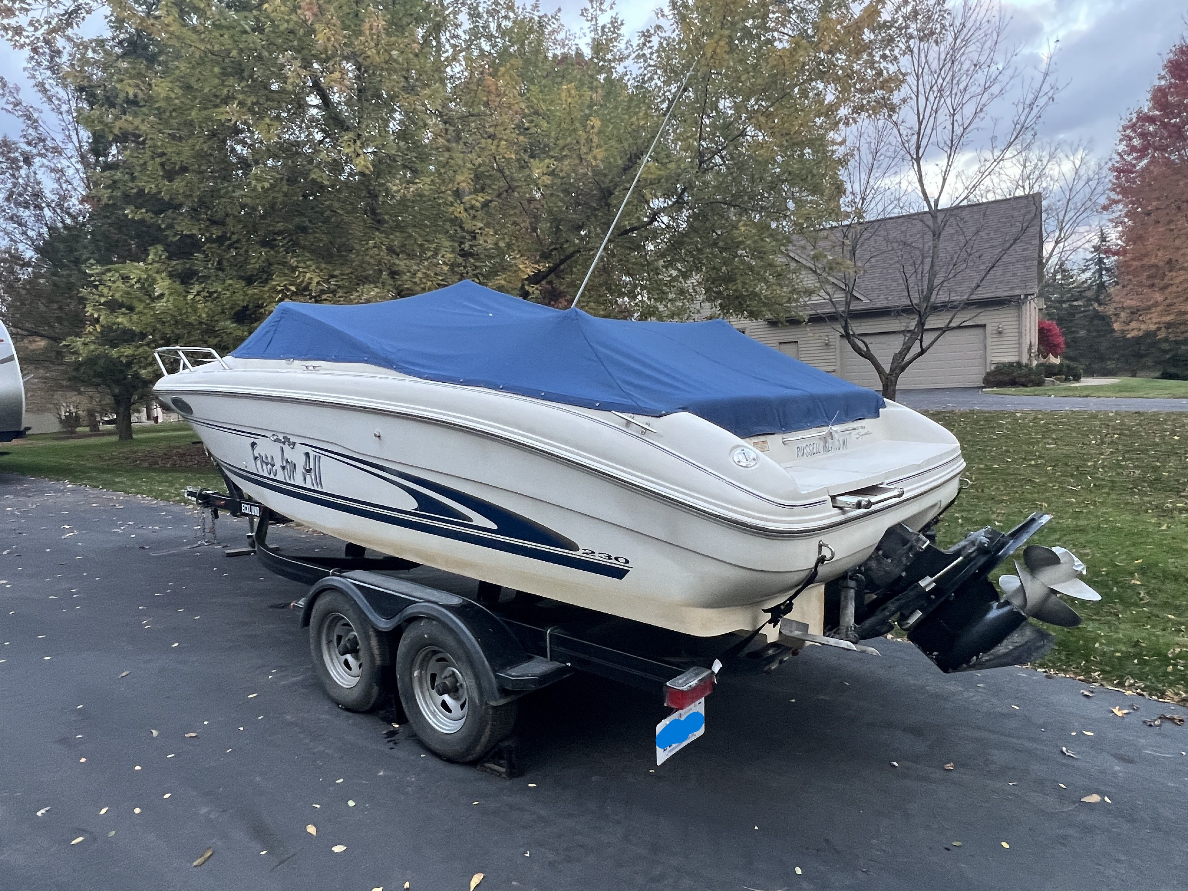 1999 Sea Ray 230 Overnighter - 29