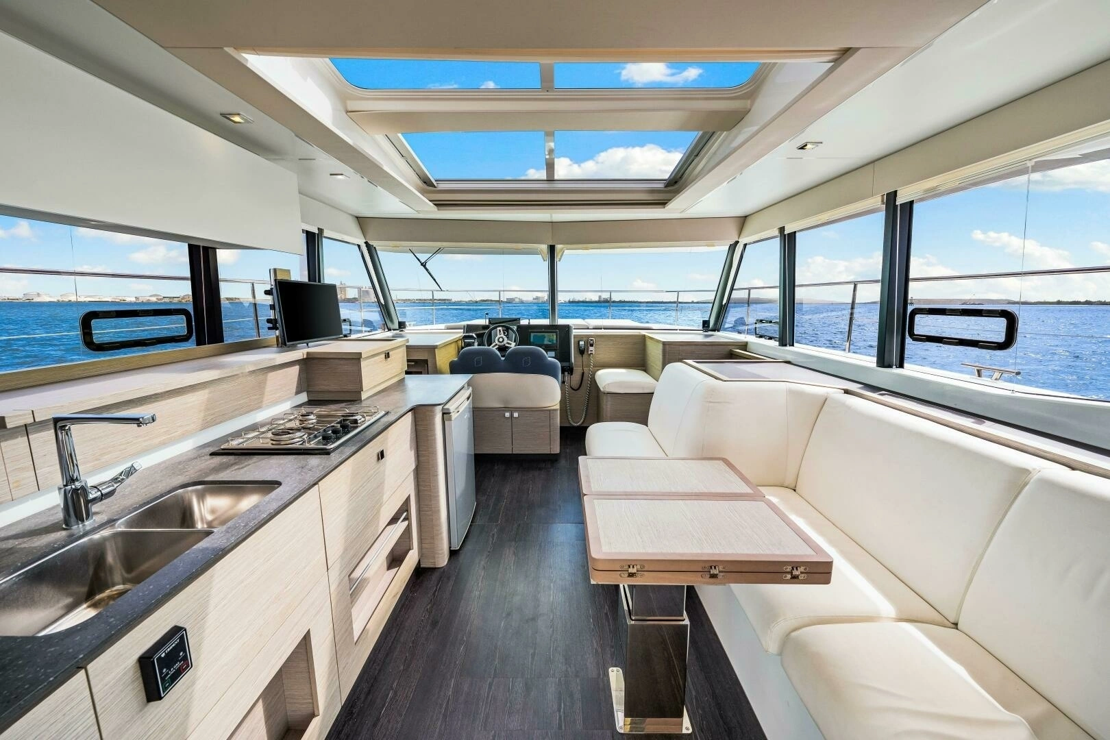 2021 Fountaine Pajot MY4.S - Image 3