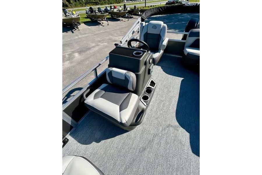 2026 Sun Tracker Bass Buggy 16 XL Select boat interior with seating and steering console.
