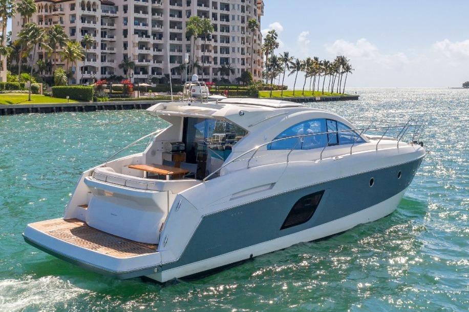 2017 Beneteau Gran Turismo 49