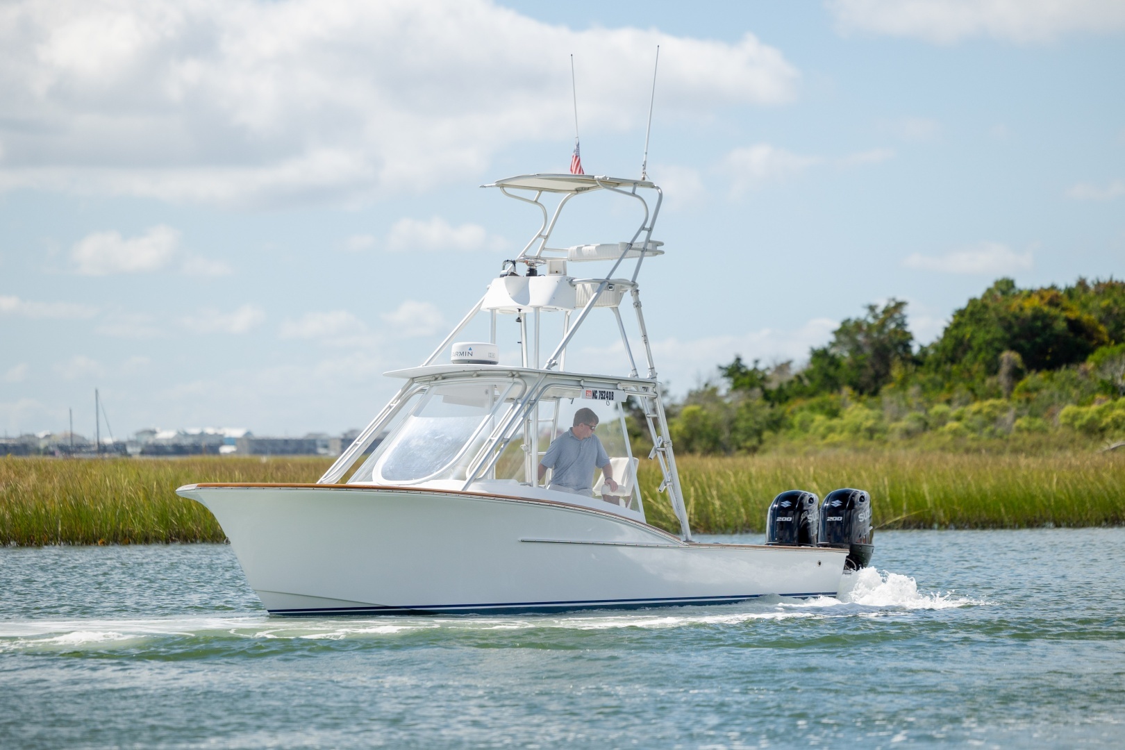 2005 Custom Carolina 26 Tideline Express - Image 17