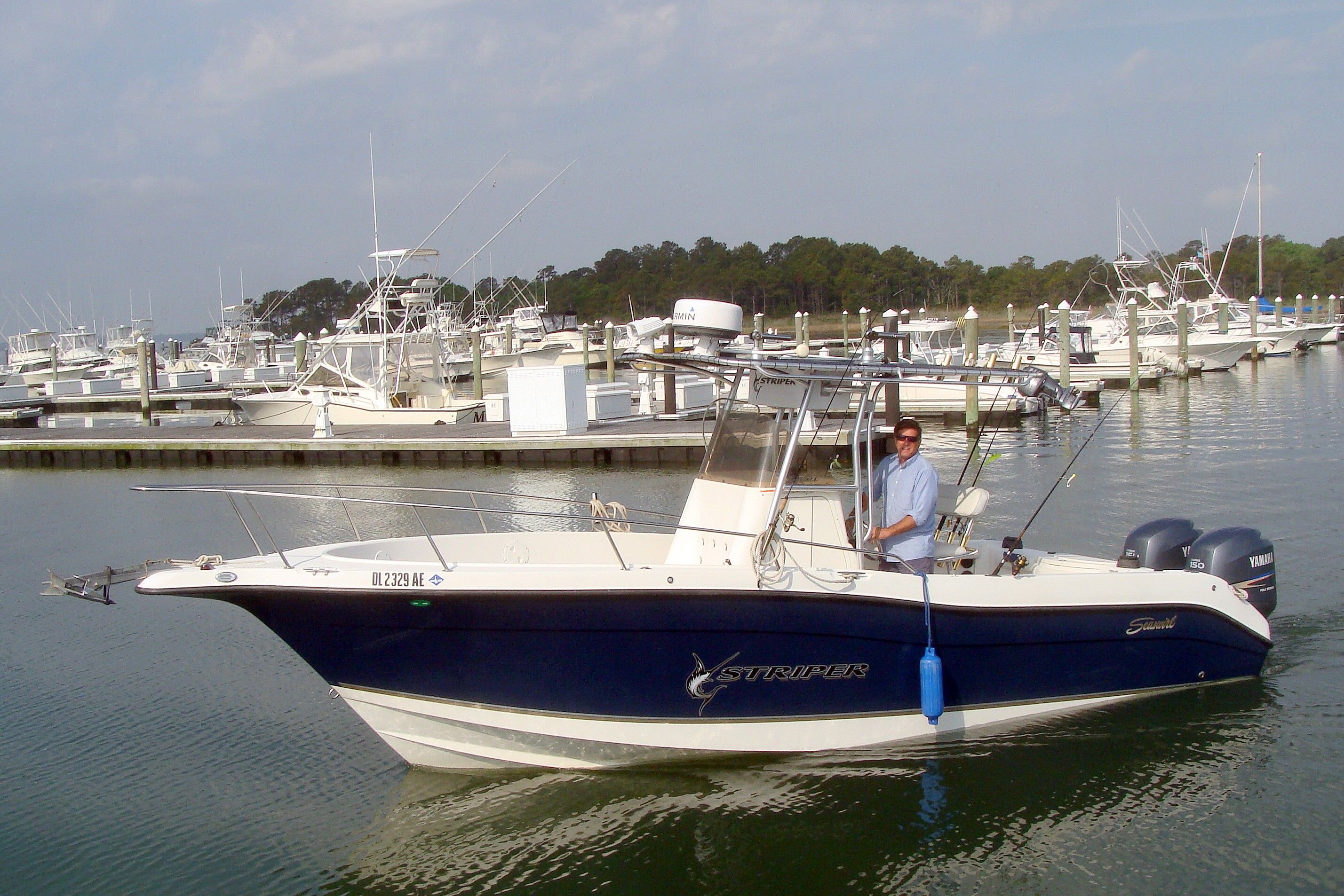 2006 Seaswirl Striper 26