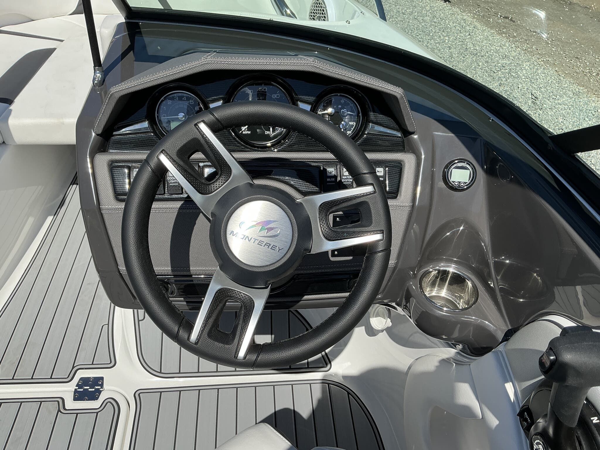 2025 Monterey 224FS - 17