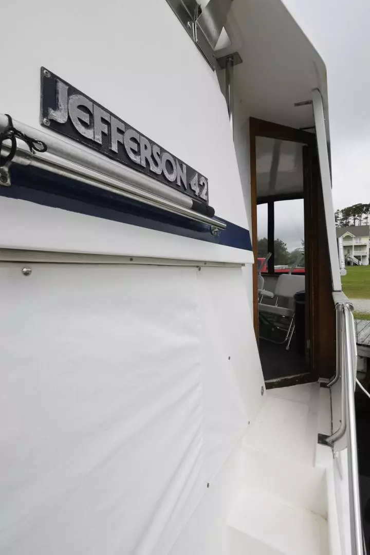 1987 Jefferson Sundeck - Image 59