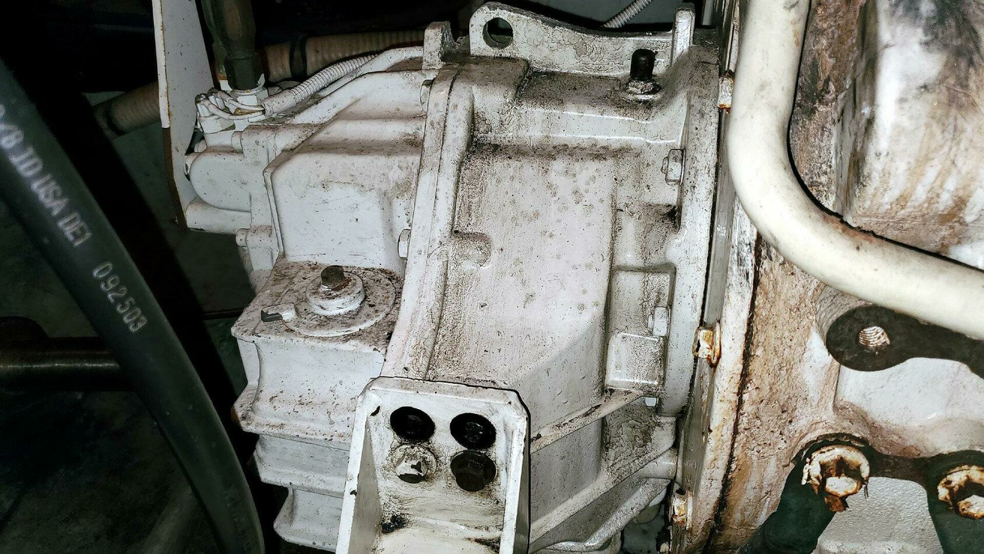 2004 Meridian 408 - Image 41