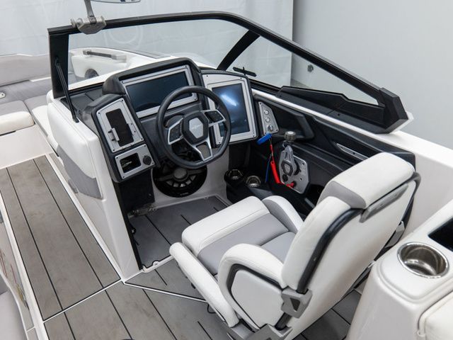 2021 Supra SA 550 - 7