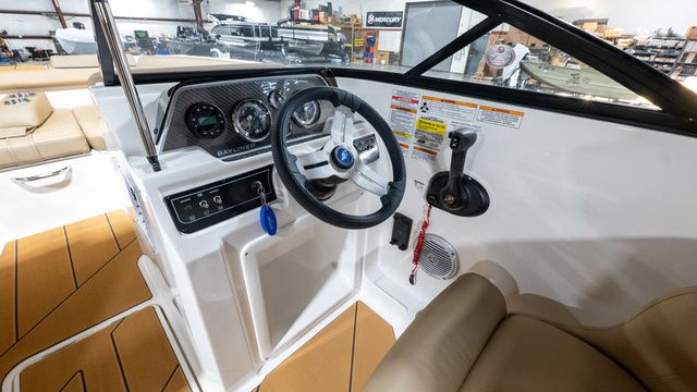 2025 Bayliner D20 - 15