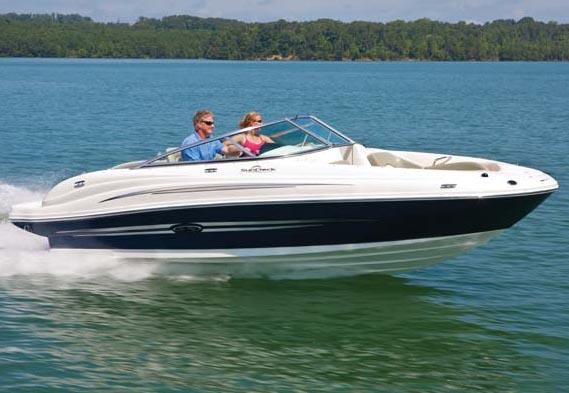 2011 Sea Ray 200 Sundeck