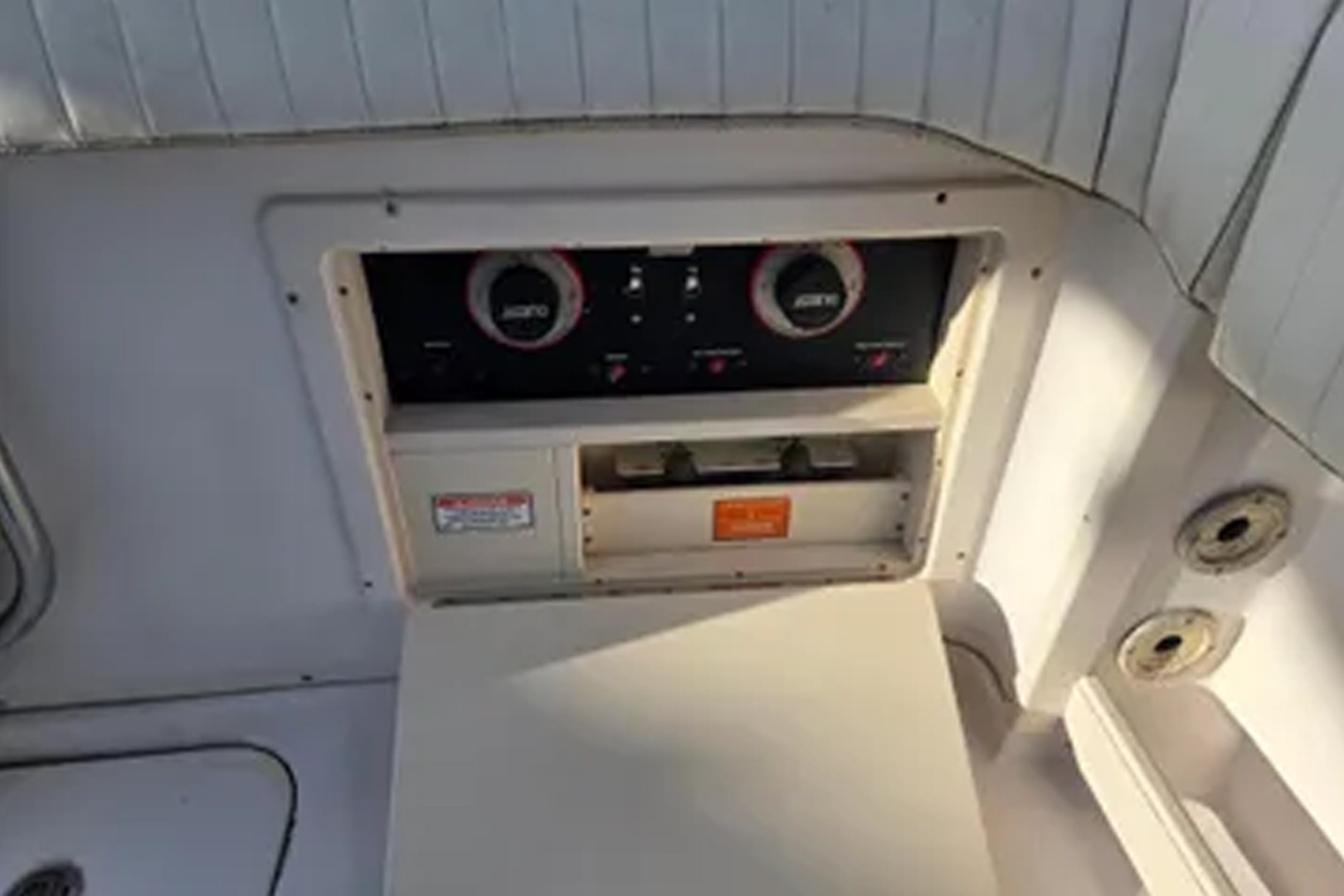 2004 Grady-White Express 330 - Image 34