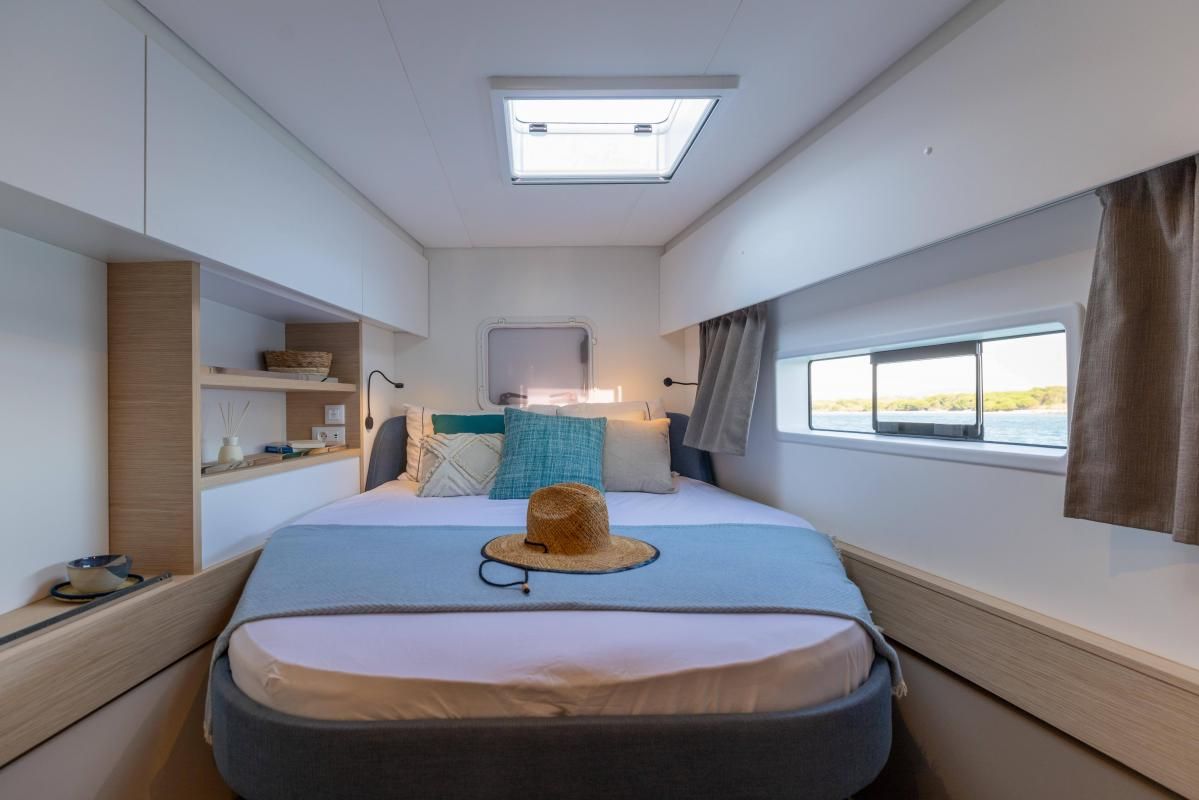 Fountaine Pajot FP 44