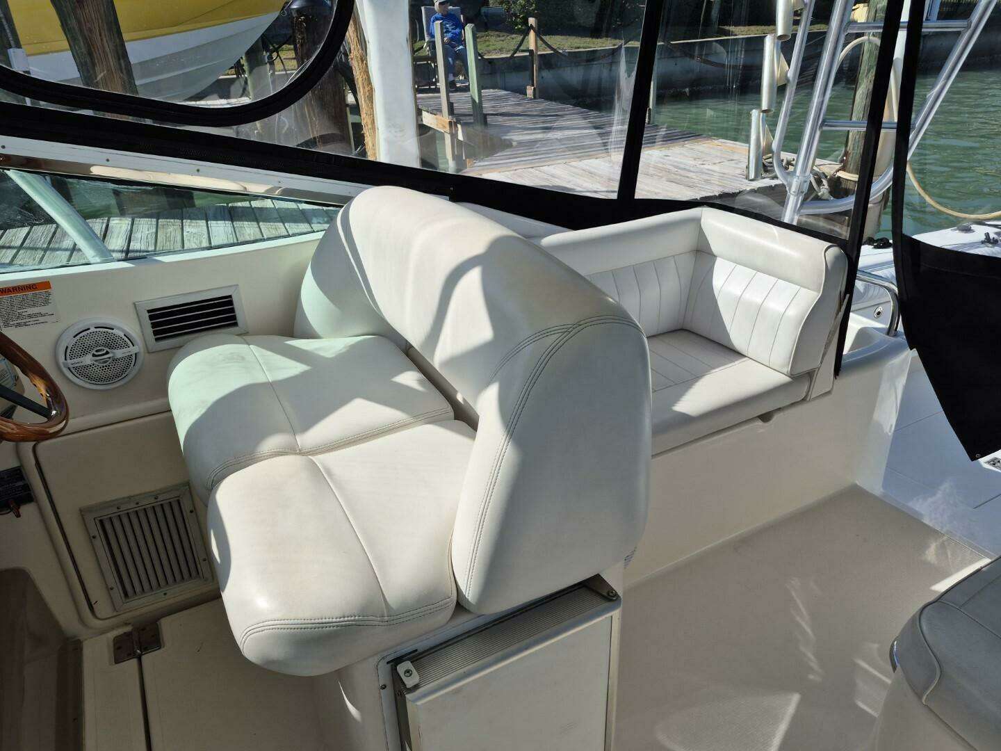 2004 Riviera 4000 Offshore - Image 33