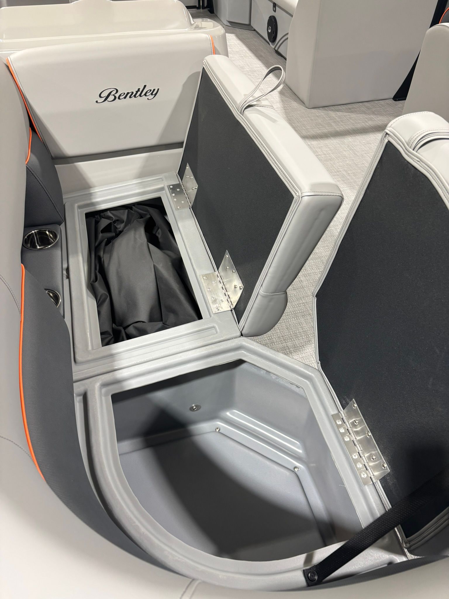2027 Bentley Pontoons 223 Bolt - 11