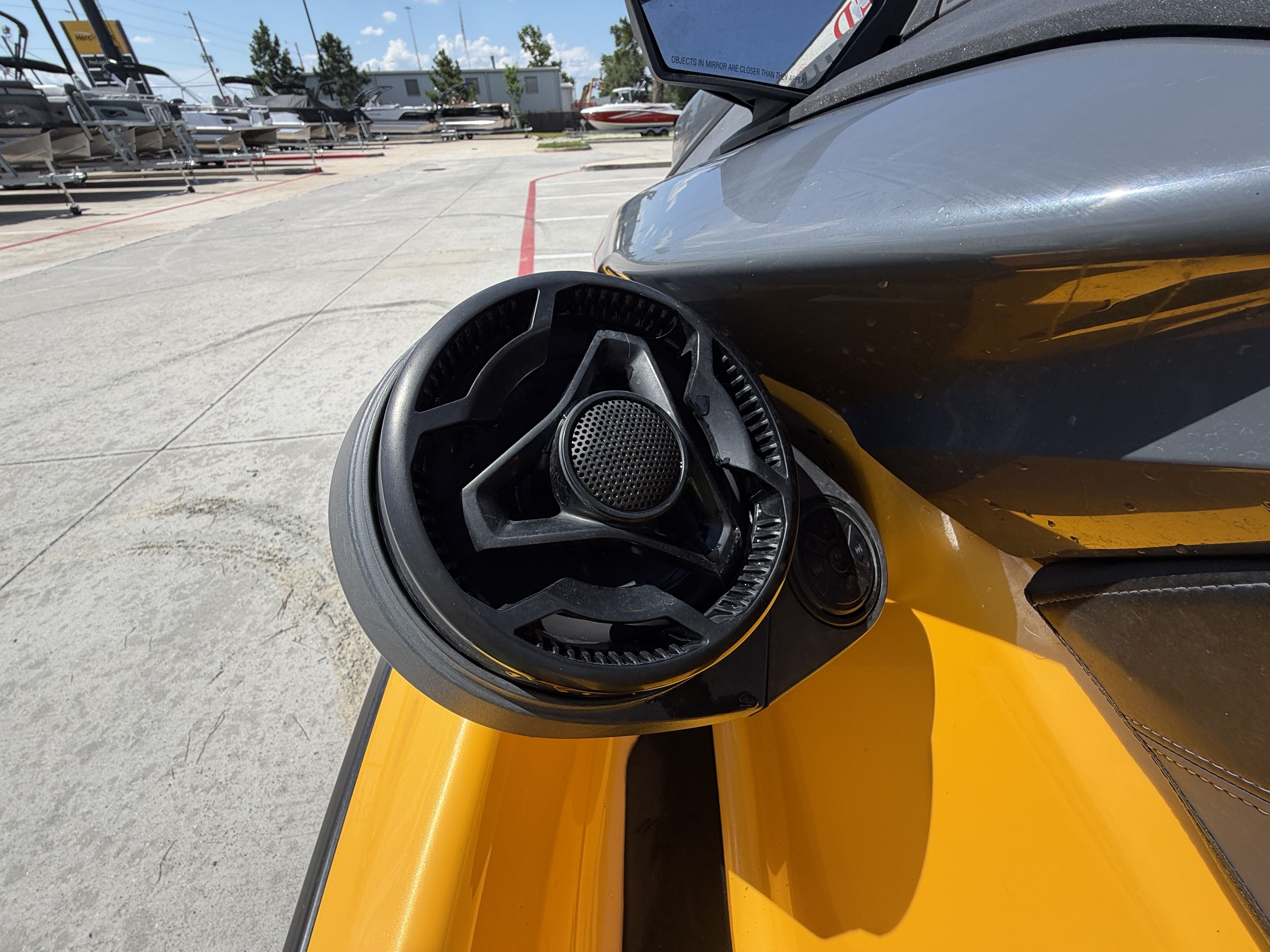 2021 Sea-Doo RXP-X 300 - 8