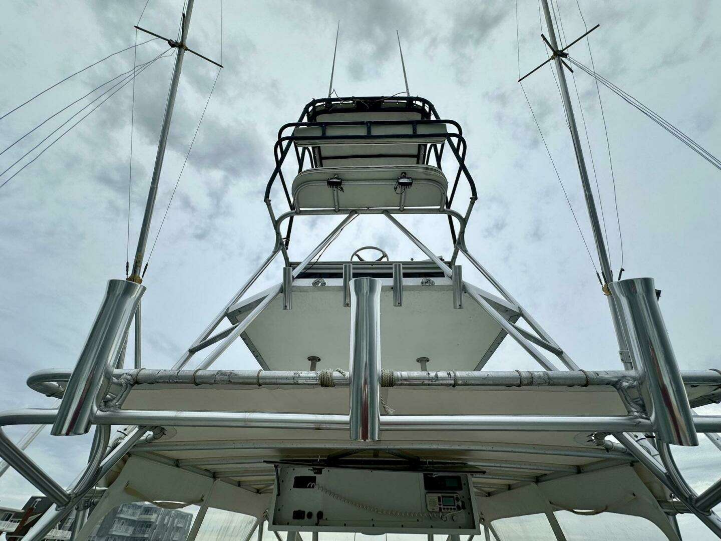 1987 Palm Beach 30 Express - Image 7