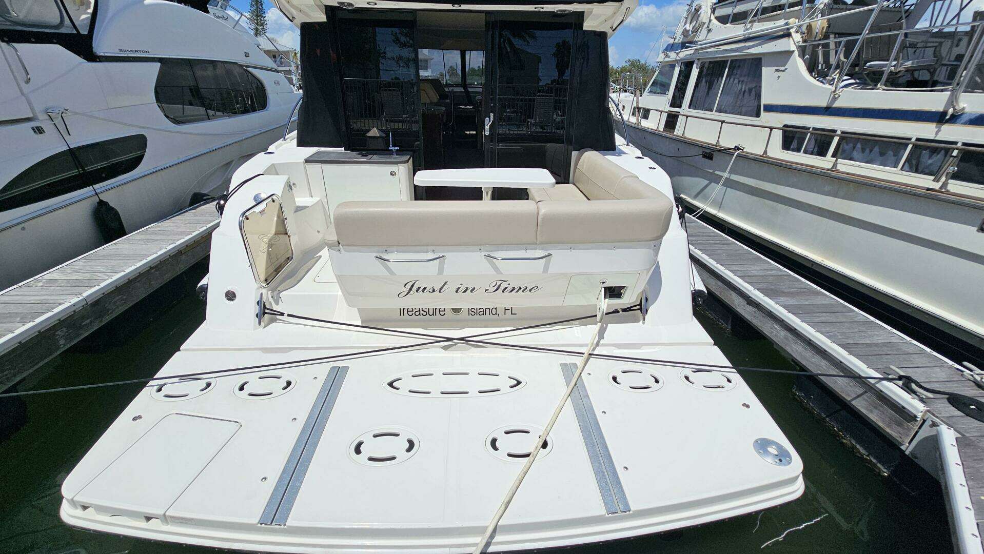 2016 Sea Ray — - Image 44