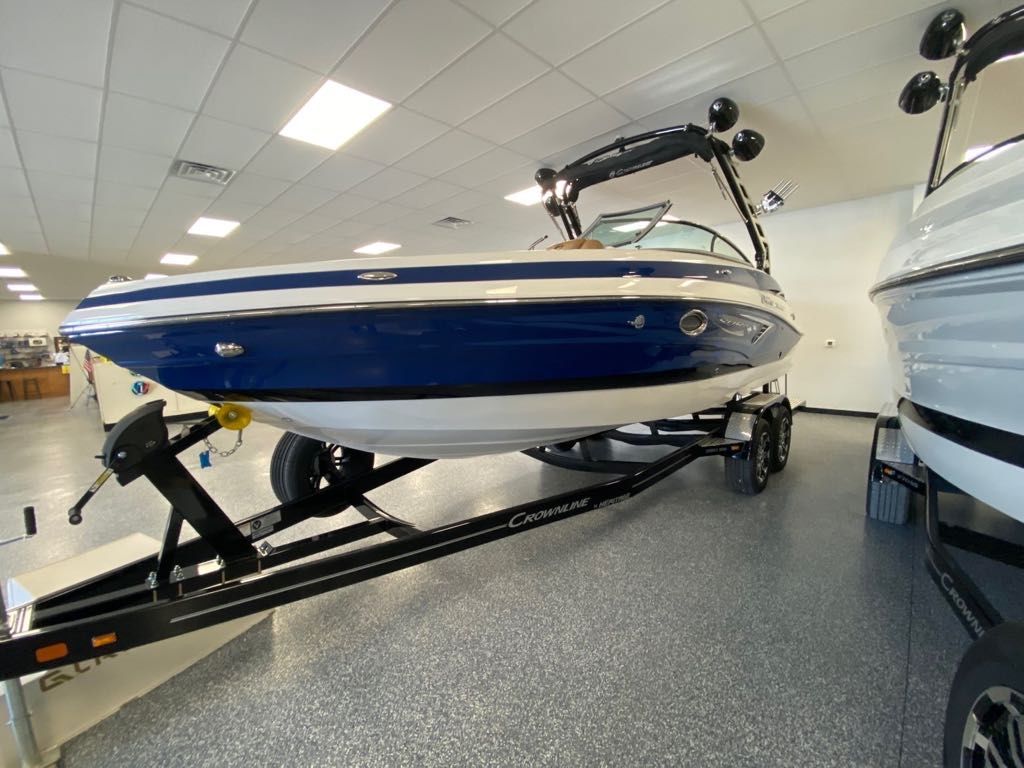 2024 Crownline 260 SS SURF