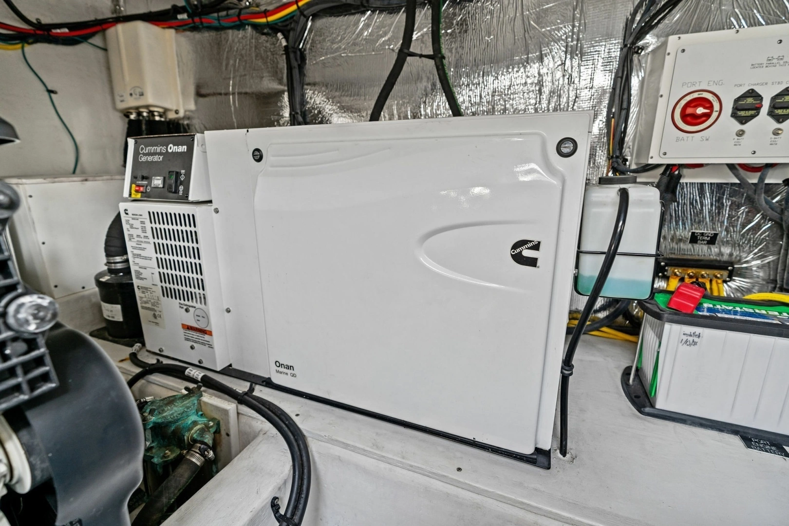 2019 Cruisers Yachts 42 Cantius - Image 52