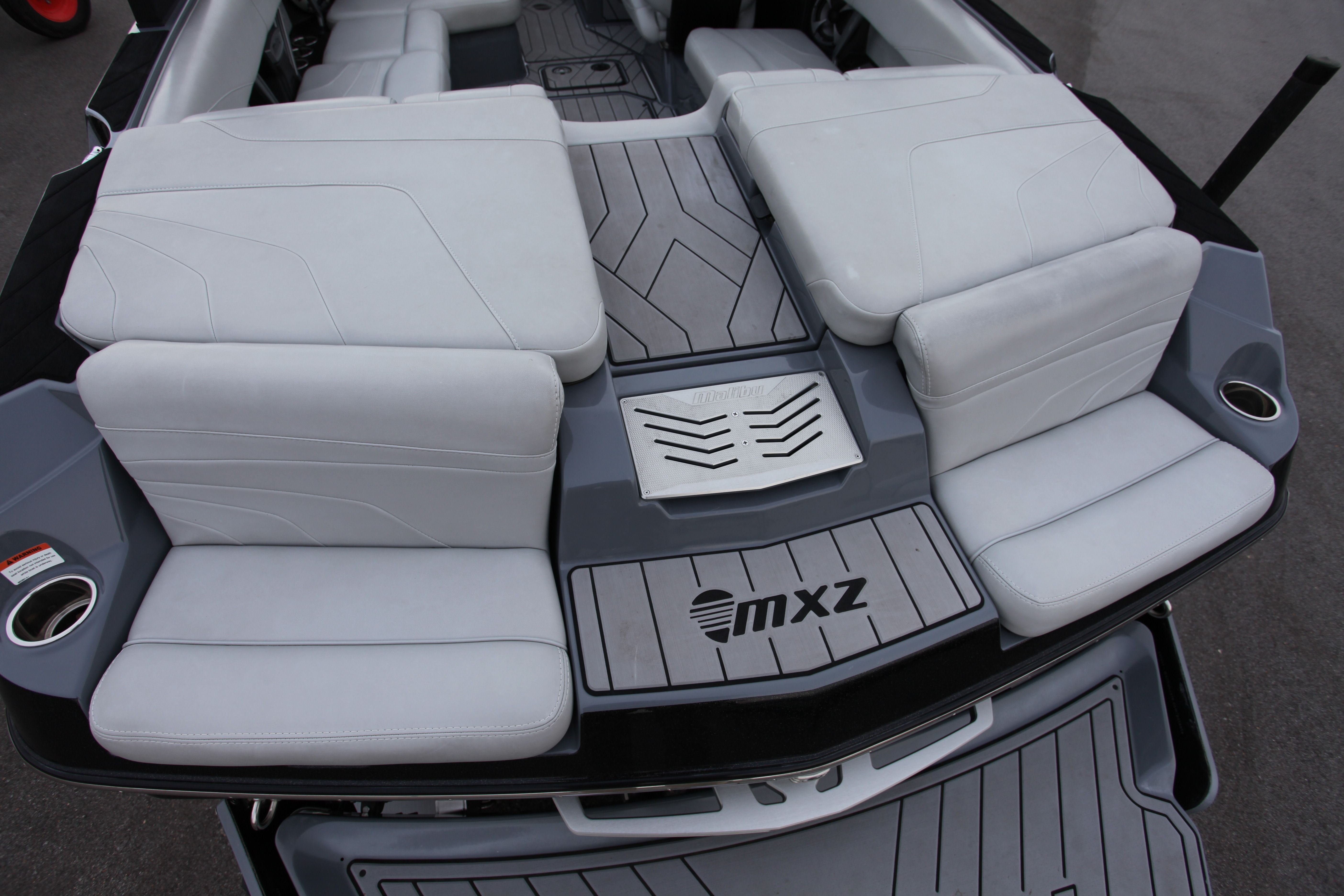 2019 Malibu Wakesetter 22 MXZ - 14